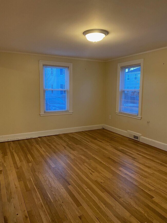 Photo - 30 Linden Ave Unit 1