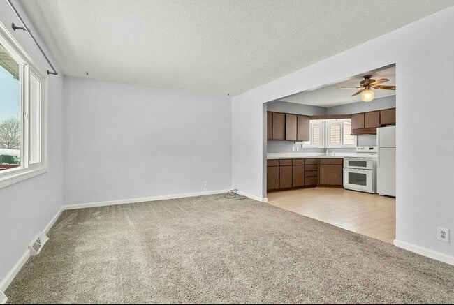 Photo - 1417 Starview Dr