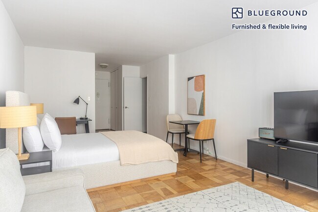 Photo - 330 E 46th St Unit FL5-ID1953