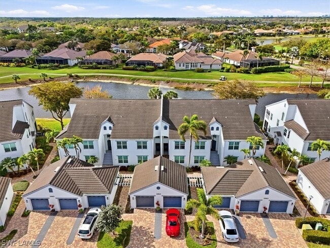 Building Photo - 5963 Sand Wedge Ln Unit 203