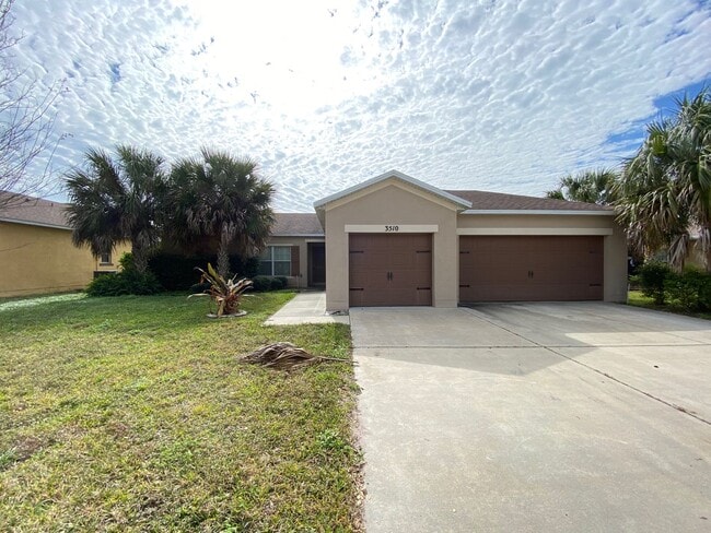 Building Photo - Bella Pointe-Yacht Club Drive Kissimmee, FL 34746
