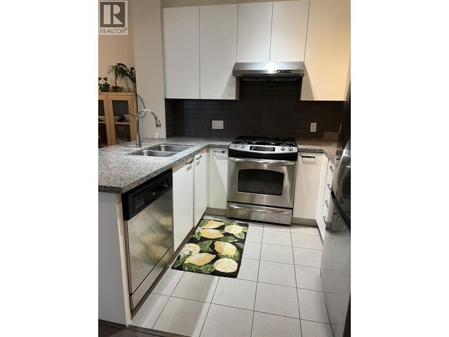 Photo - 9388 McKim Way