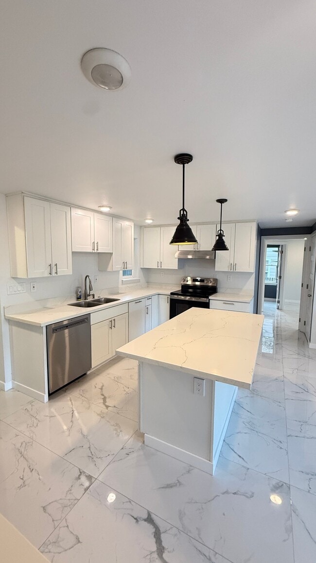 Photo - 12055 69th Ave S