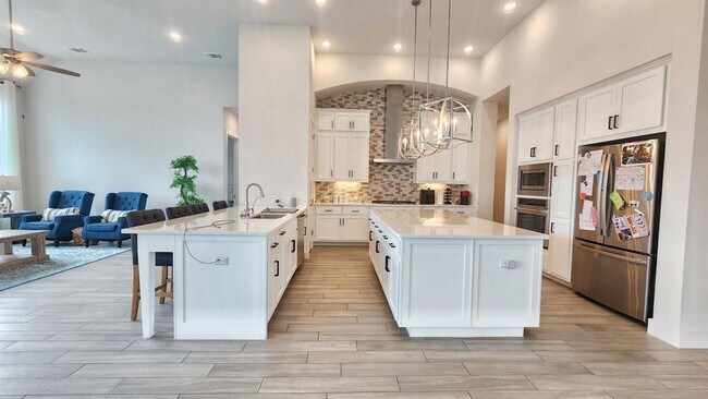 Photo - 349 Bright Sky Dr