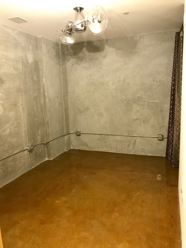 Photo - Mint Plaza Loft - Roof Deck & Pet Friendly...