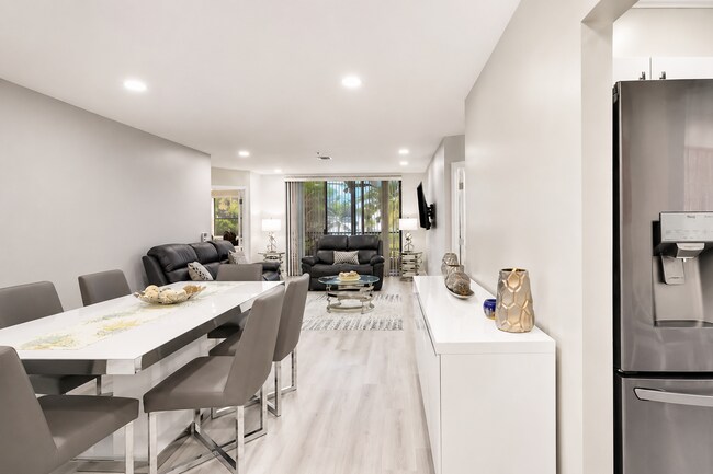 5133 Brisata Cir Unit P