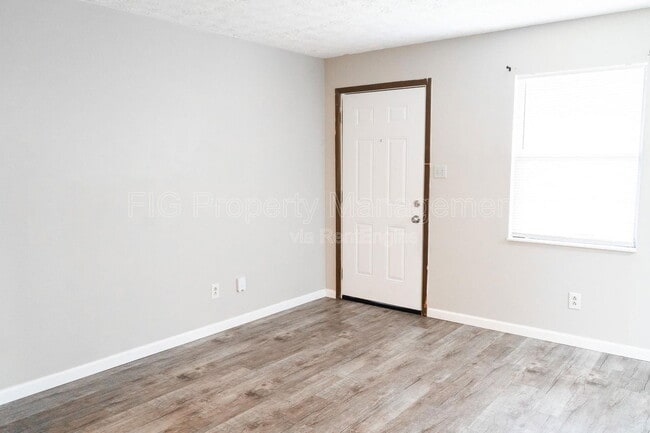 Photo - 129 Hillcrest Dr Unit 6