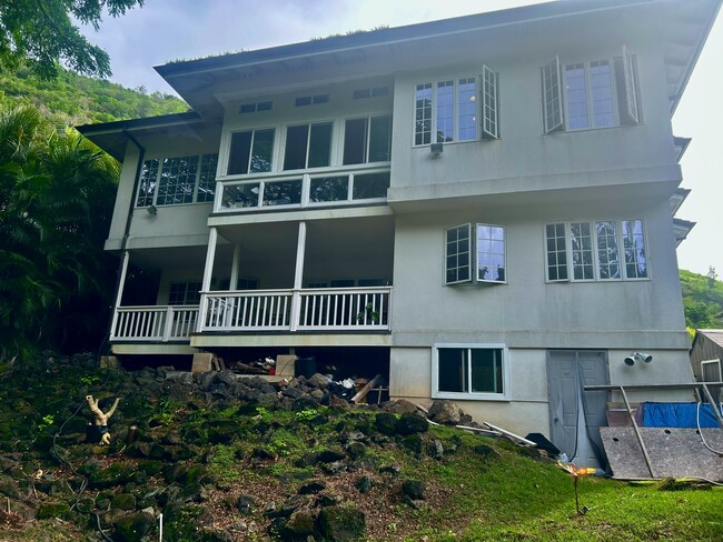 Building Photo - 116 Hanupaoa Pl