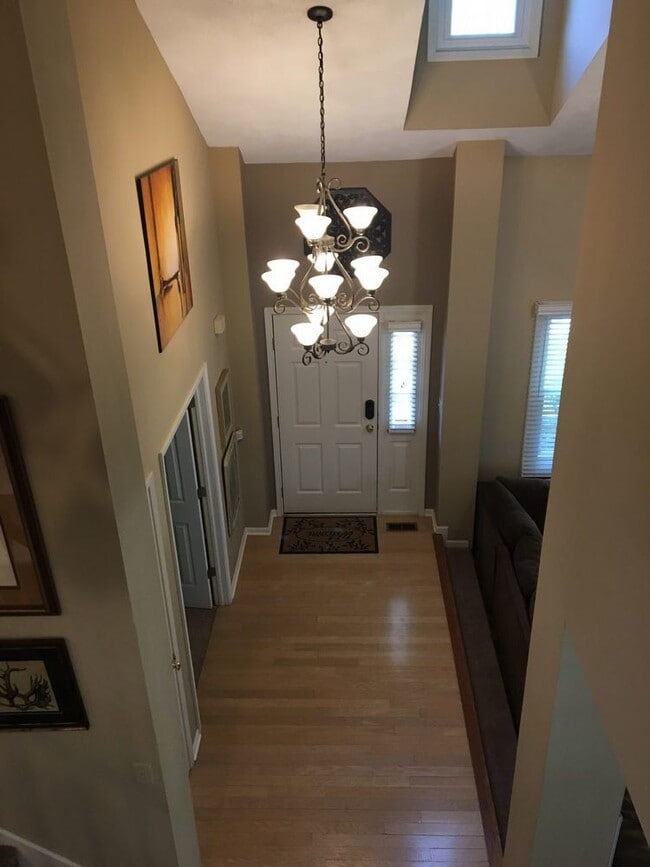 Photo - 7569 Cherryhill Dr