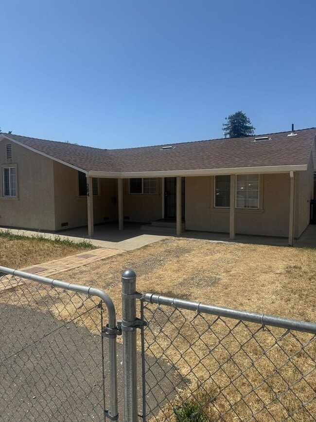 Great 2 Bedrooms 1 Bath - Great 2 Bedrooms 1 Bath Casa