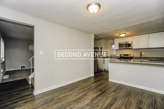 Photo - 8075 Chaske St