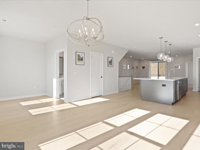 Photo - 43544 Jefferson Park St Casa Adosada