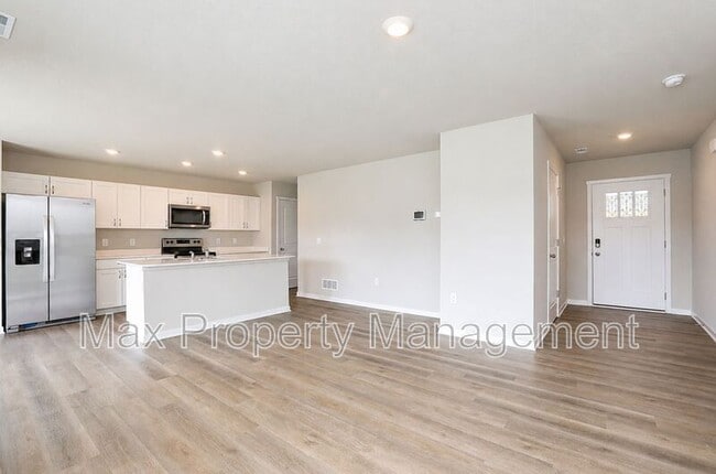 Photo - 4173 Easton St
