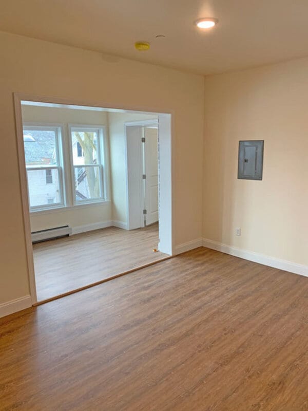 Photo - 323 Pearl St Unit 7