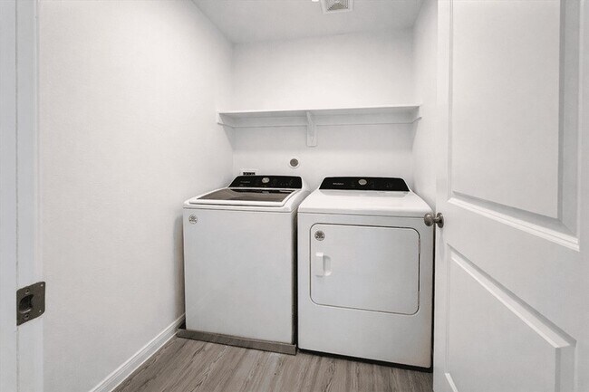 Photo - 14866 Ash Landing Dr