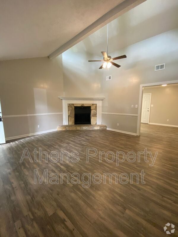 Building Photo - 195 Creekwood Dr Rental