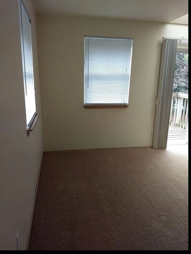 Photo - 1571 H St Unit 202