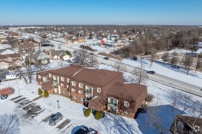 Context - Hampton Court