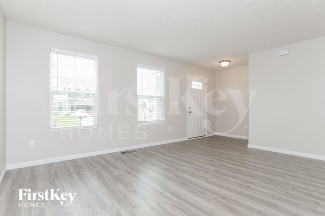 Photo - 4721 Megan Danielle Dr