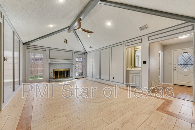 Photo - 2801 Hickory Bend Dr