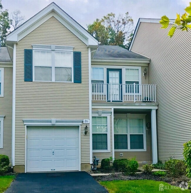 Building Photo - 26 Normandy Dr Rental