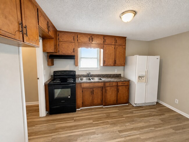 Photo - 109 West Ave Unit B