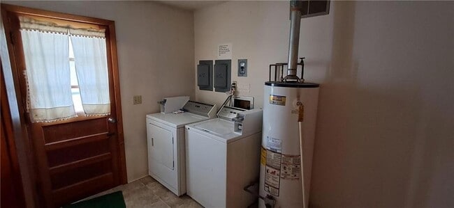 Photo - 801 S 5th St Unit Apt 1