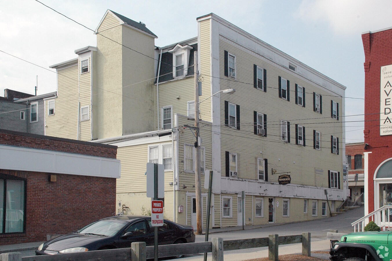 Photo - 65 Main St