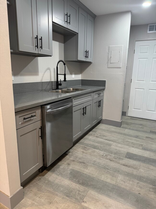 Photo - 7445 Laurelgrove Ave Townhome