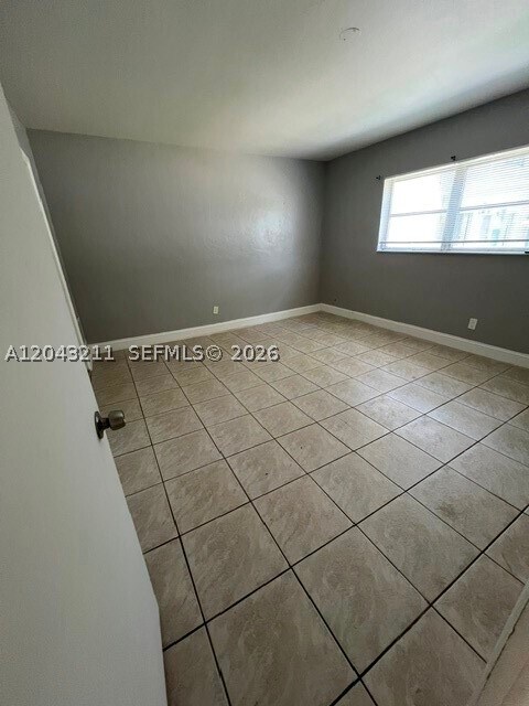 Photo - 1040 NE 7th Ave Unit 25