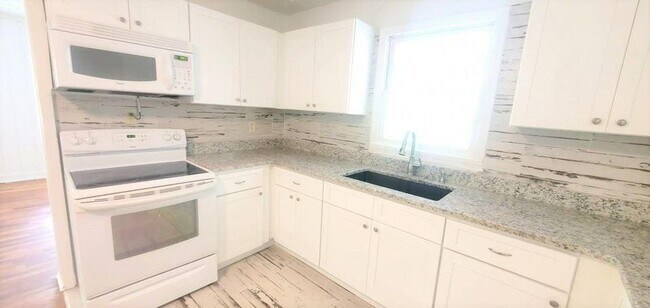 Photo - 2165 Rosebud Rd