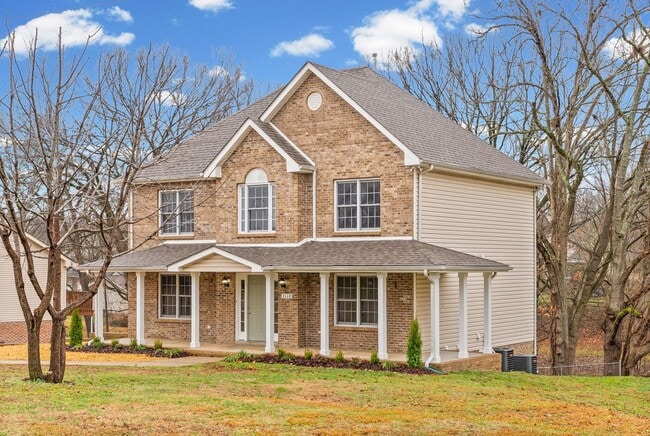 Photo - Spacious 3 bedroom 2 1/2 bath home for rent!