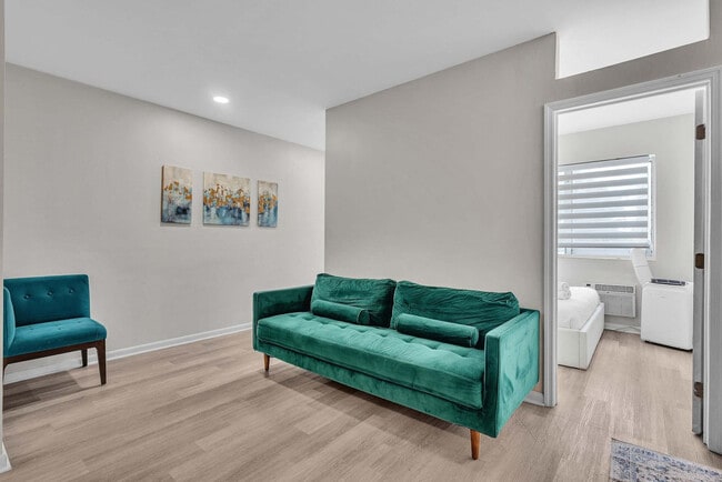 Photo - 10004 E Bay Harbor Dr Unidad SI ID1527171P
