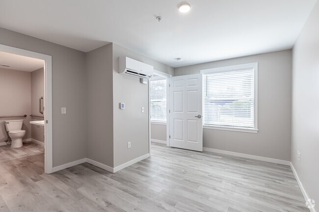 1BR, 1BA - Bedroom