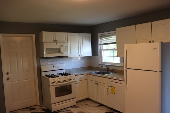 Photo - 30 Riverside Dr Unidad 30