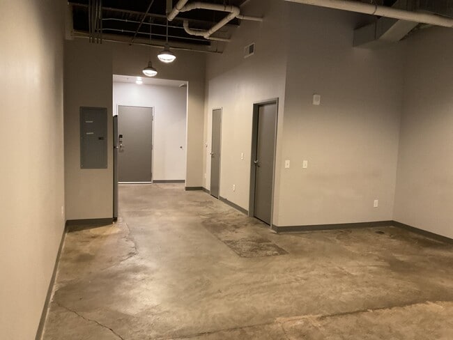 Photo - Apex Apartments