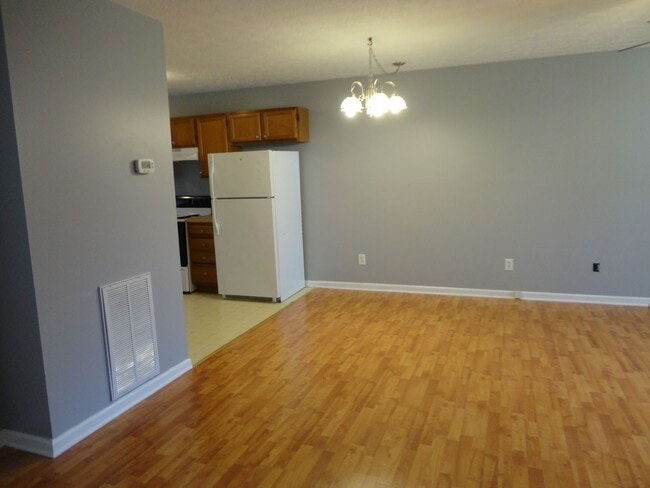 Photo - 2 Bedroom Duplex in Seymour