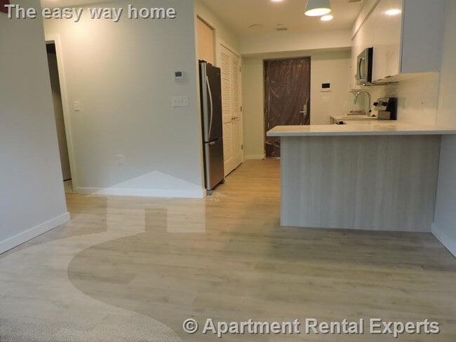 Photo - 10 Soden St Unit 1