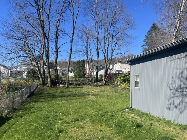 Photo - NEWLY RENOVATED HOME in Old Forge with Lea...