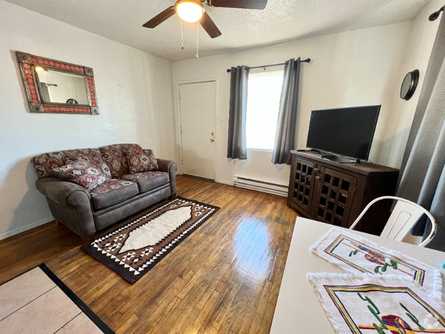 Building Photo - 5400 Marble Ave Unit 1 Rental