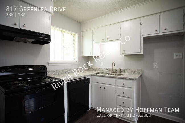 817 Greenlea Dr