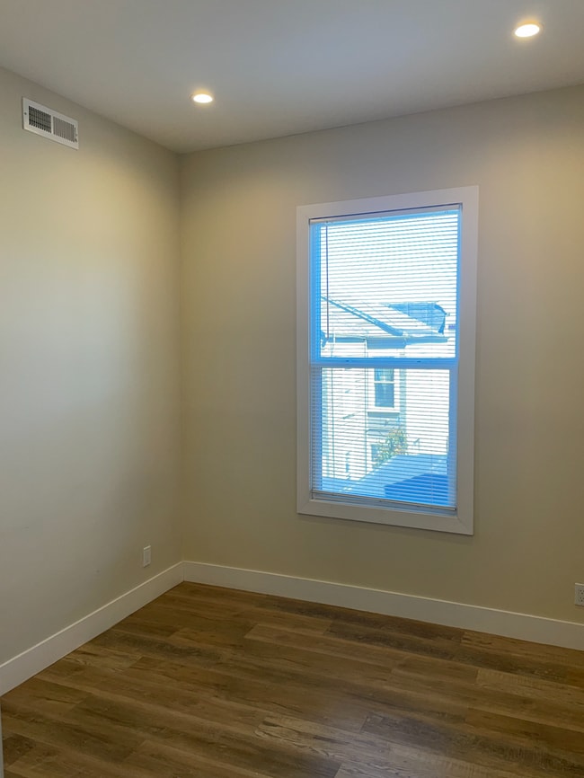 Building Photo - Single bedroom in beautiful Bernal Heights! Unit A3
