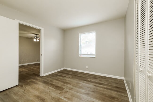 Photo - 295 Cherry St