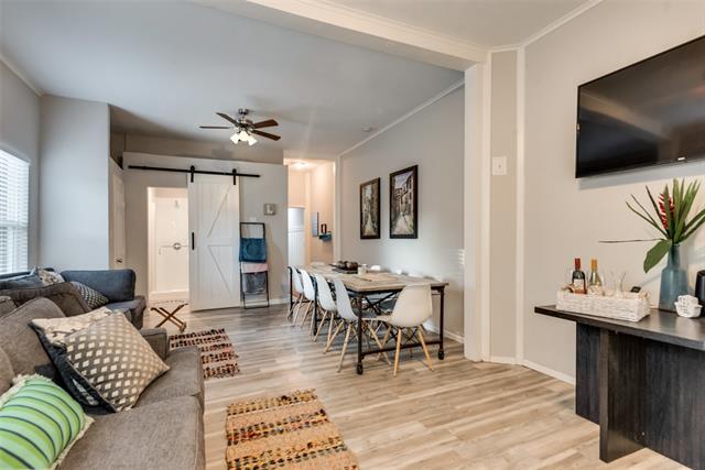 Photo - 239 W Brooklyn Ave