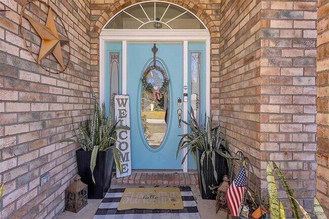 Photo - 37 Princeton Ln