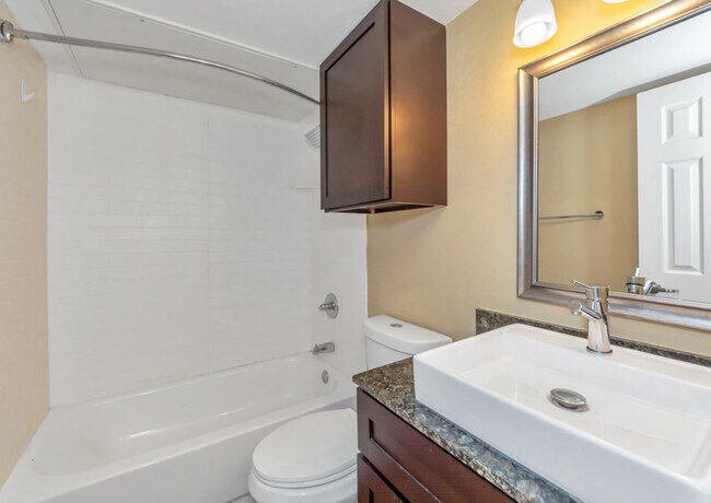 Ridgecrest Apartments