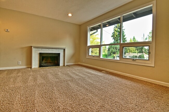 Photo - 4346 S 178th St