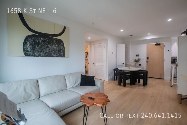 Photo - 1658 K St NE