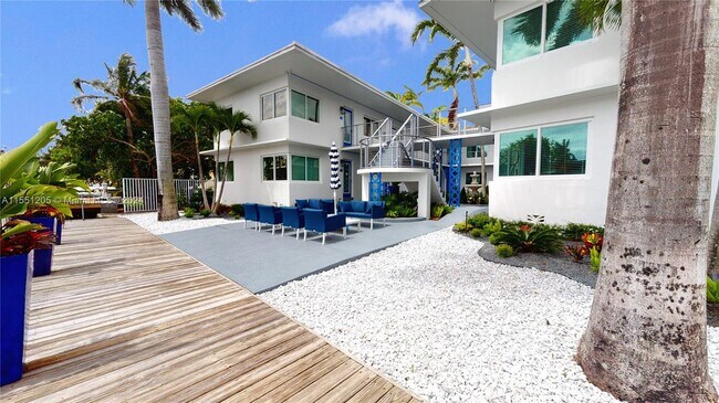 Photo - 508 Hendricks Isle