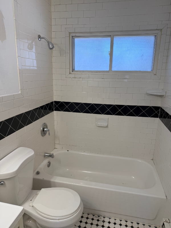 Photo - 3829 Lake Dr